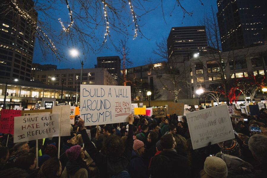 Organization Offers $15K for Full-Time Anti-Trump Activists